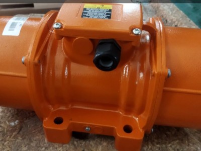 意大利Italvibras振动电机VM 15/3810-S02图2